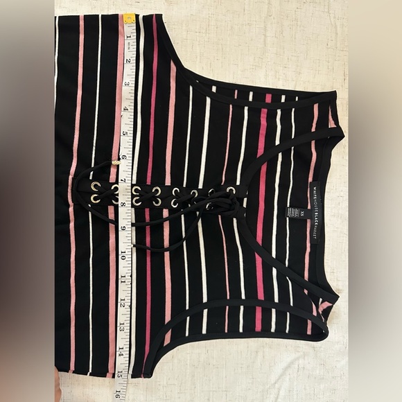 White House Black Market Black and Pink Sleeveless Tie Front Tank Top 🩷🖤 - Picture 7 of 10